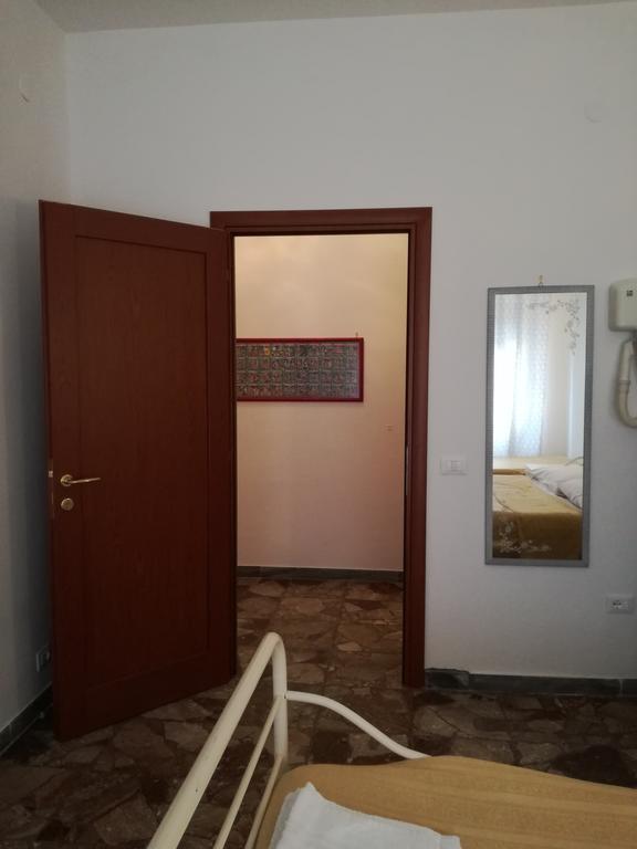 Testa Gioacchino B&B Rome Bagian luar foto