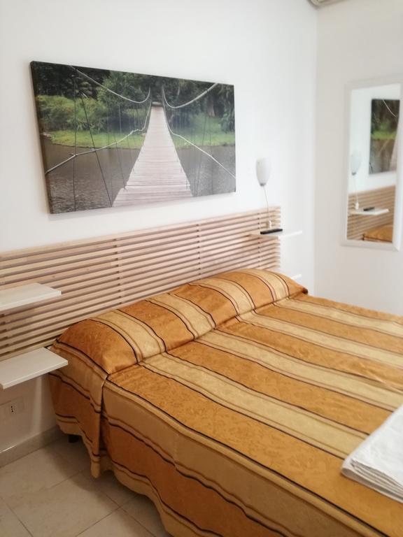 Testa Gioacchino B&B Rome Bagian luar foto