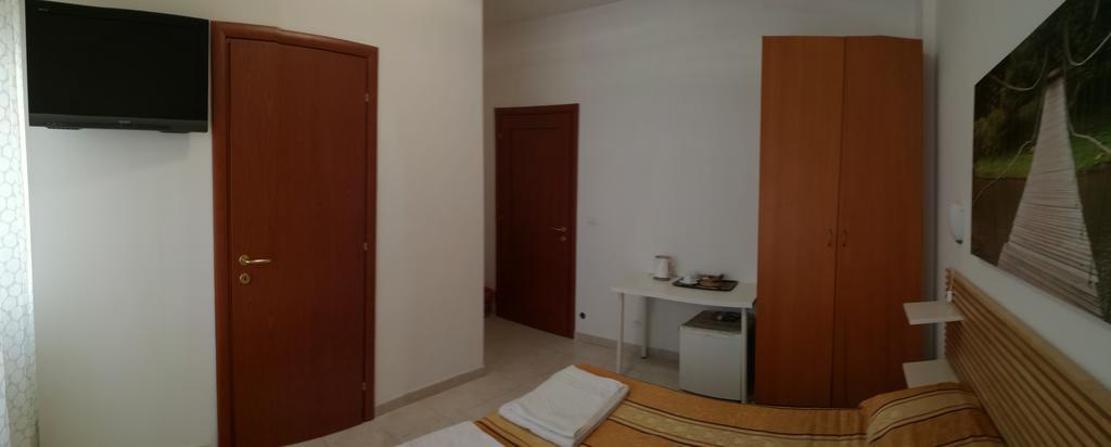 Testa Gioacchino B&B Rome Bagian luar foto