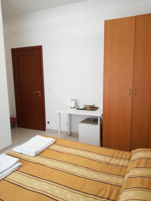 Testa Gioacchino B&B Rome Bagian luar foto