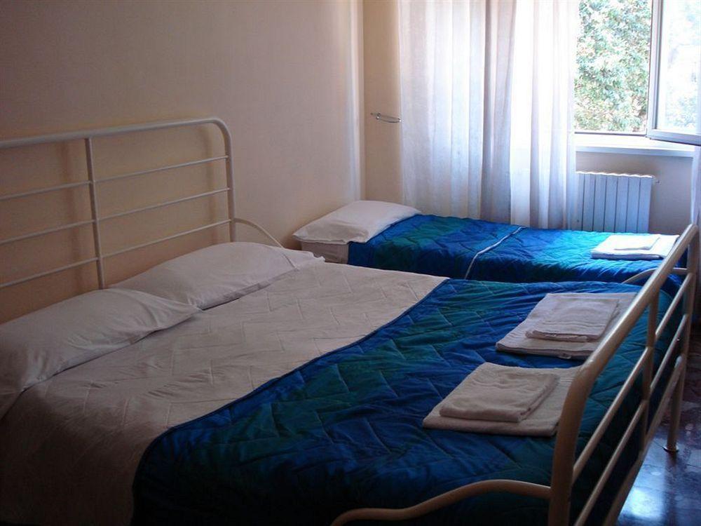 Testa Gioacchino B&B Rome Bagian luar foto