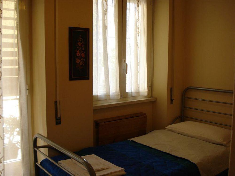 Testa Gioacchino B&B Rome Bagian luar foto