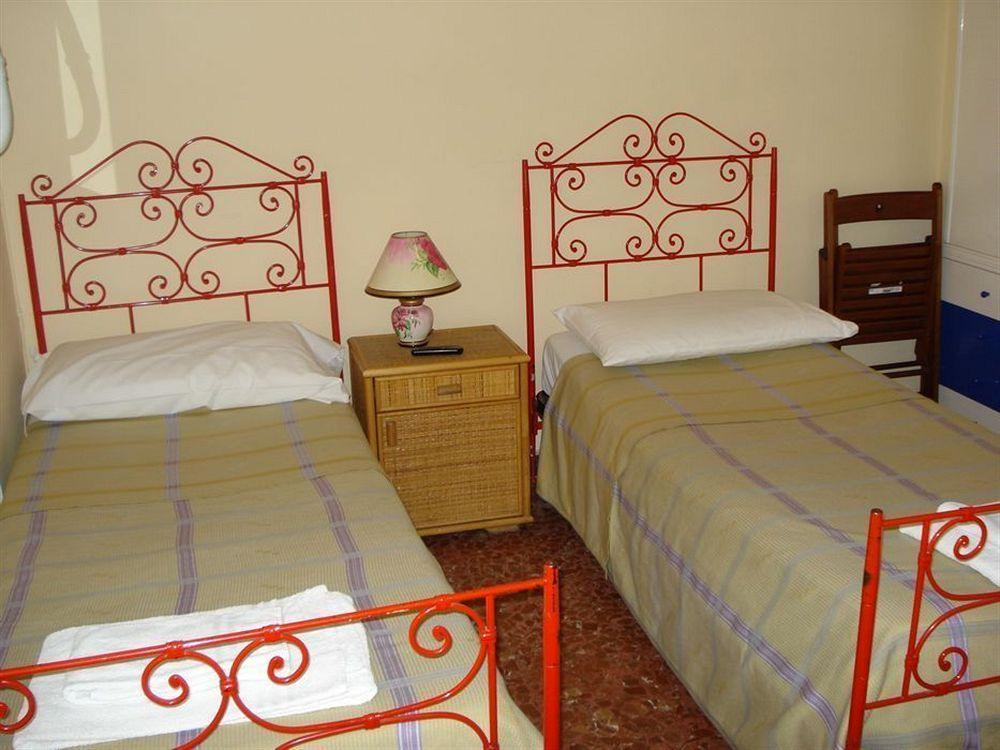 Testa Gioacchino B&B Rome Bagian luar foto